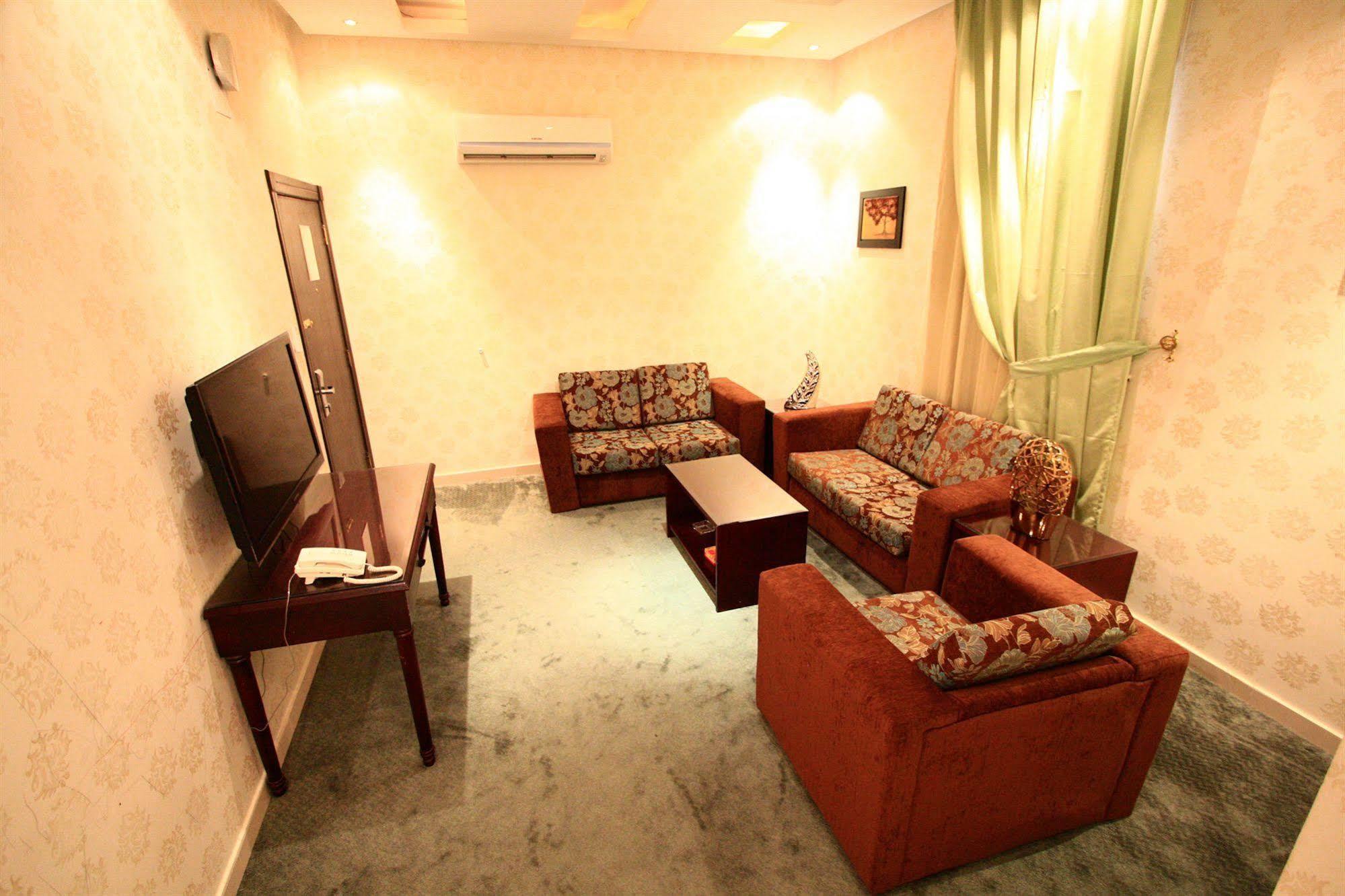 Rest Night Hotel Suites- Al Falah Riaad Buitenkant foto