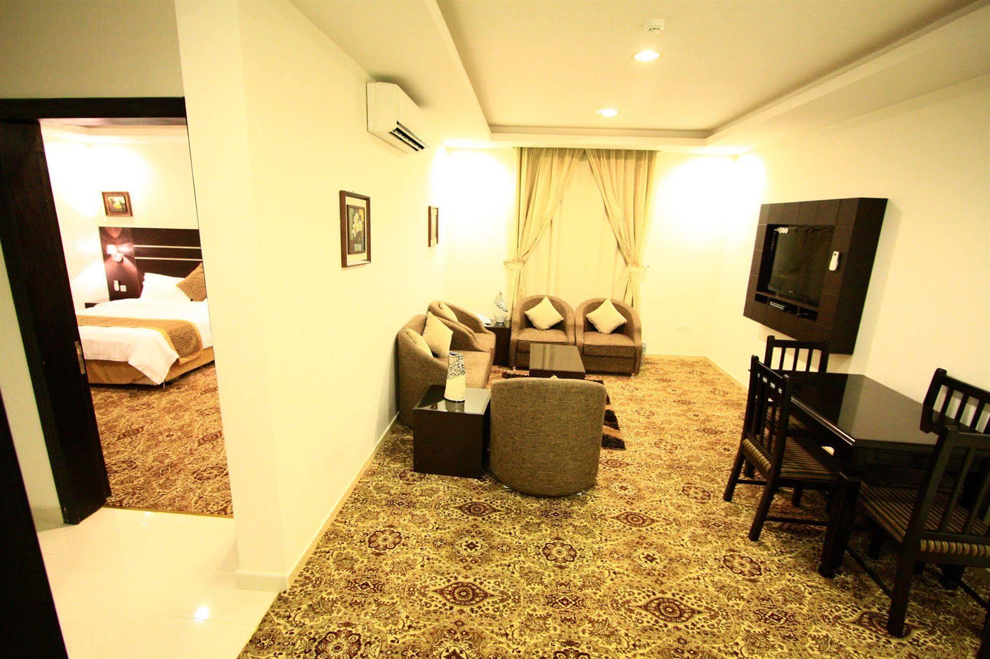 Rest Night Hotel Suites- Al Falah Riaad Buitenkant foto