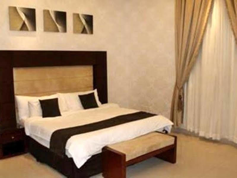 Rest Night Hotel Suites- Al Falah Riaad Buitenkant foto